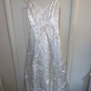 Jessica McClintock wedding/prom open back dress